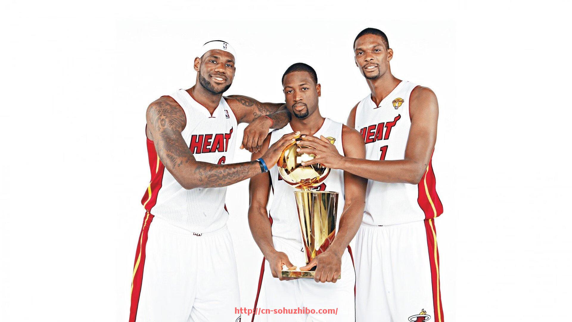 搜狐体育直播-世俱杯裁判决定争议及判罚公平性讨论